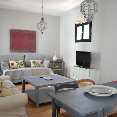 Casas Y Patios De Apartamento *