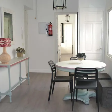 Casas Y Patios De Apartamento