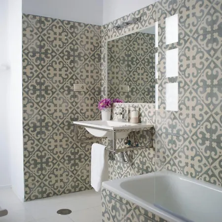 Casas Y Patios De Sevilla