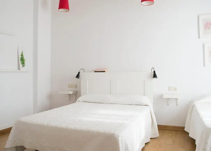Casas Y Patios De Sevilla